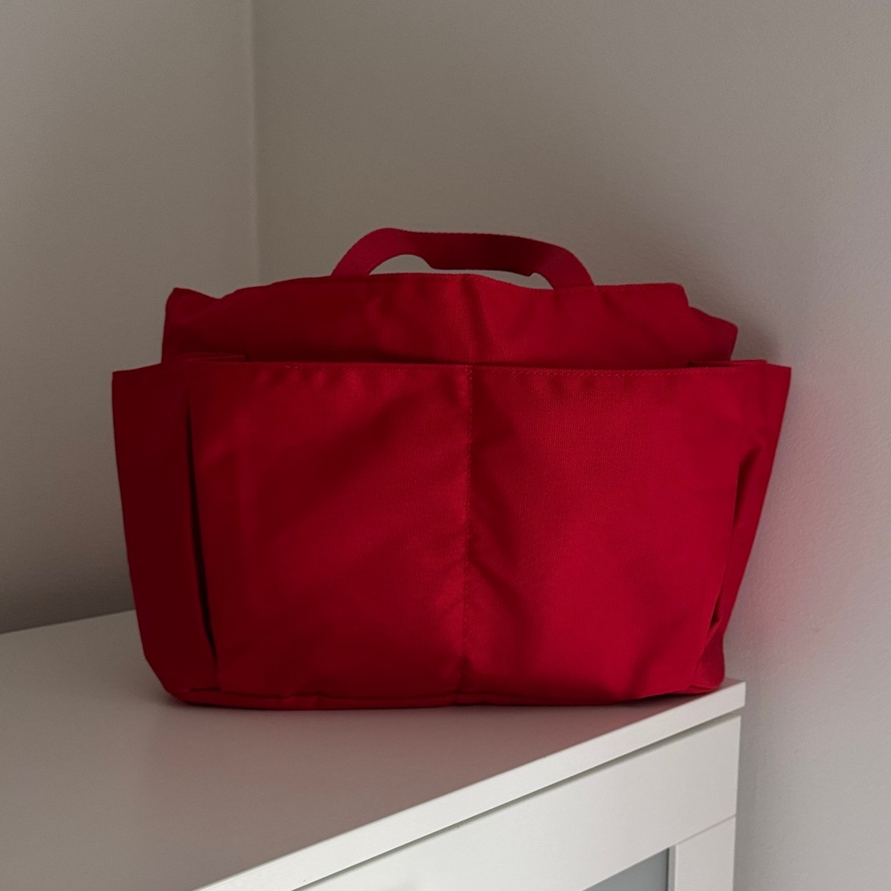 Lily Jade  Shaylee Classic Black Leather diaper bag - Picture 8 of 14